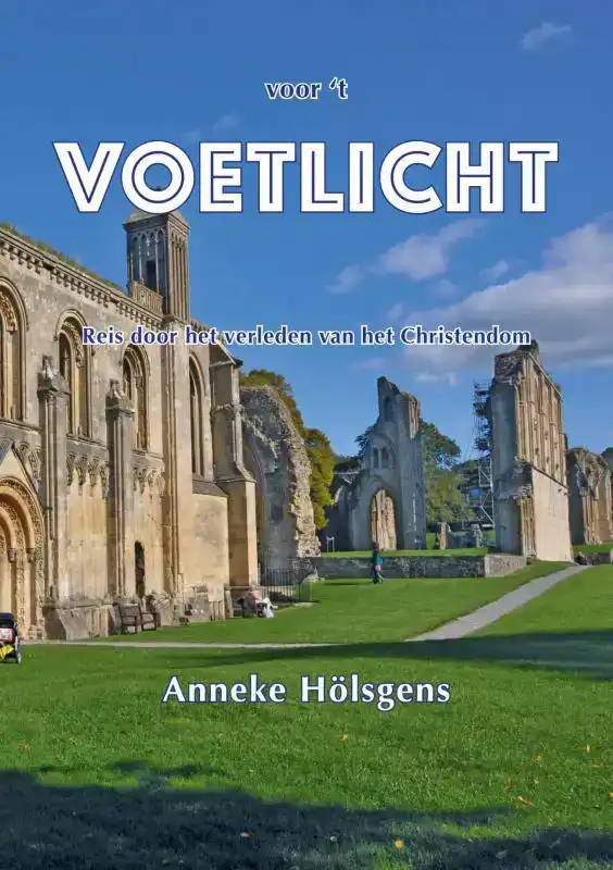 VOOR 'T VOETLICHT