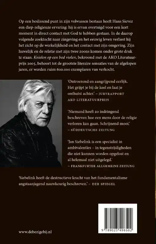 KNIELEN OP EEN BED VIOLEN