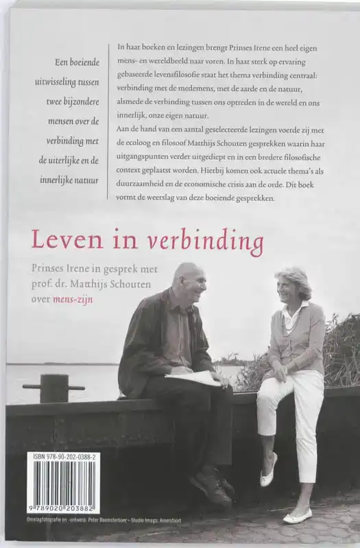LEVEN IN VERBINDING