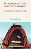 DE WIJSHEID VAN EEN TANDELOZE GLIMLACH