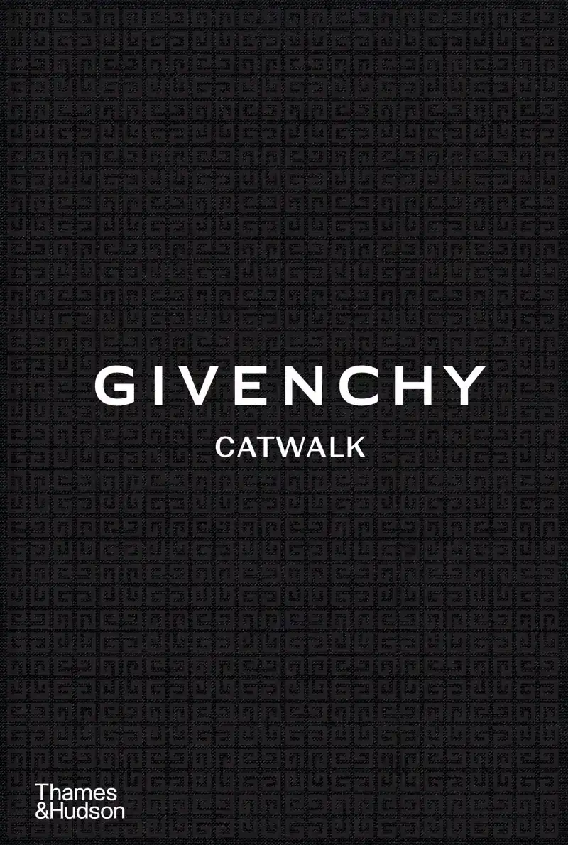 GIVENCHY CATWALK