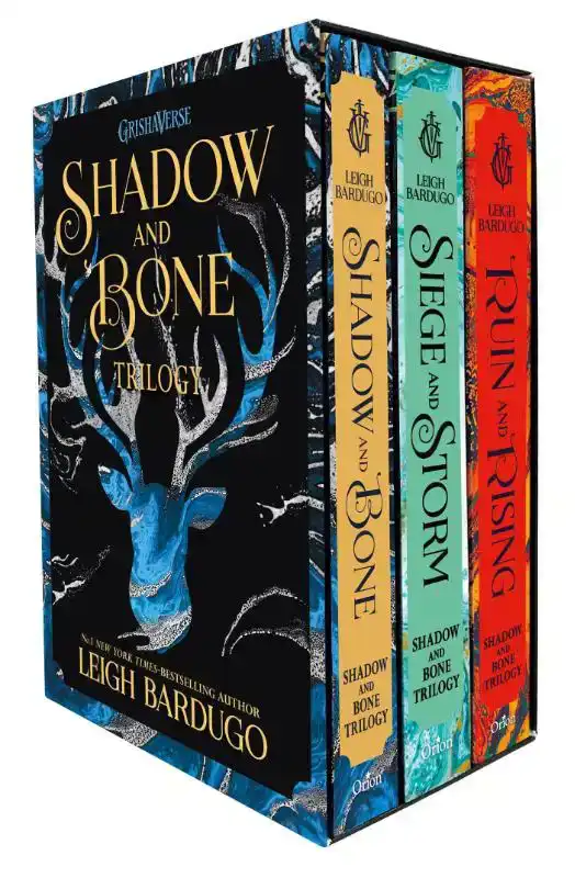 SHADOW AND BONE BOXED SET