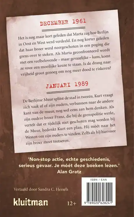 ONTSNAPPING UIT OOST-BERLIJN