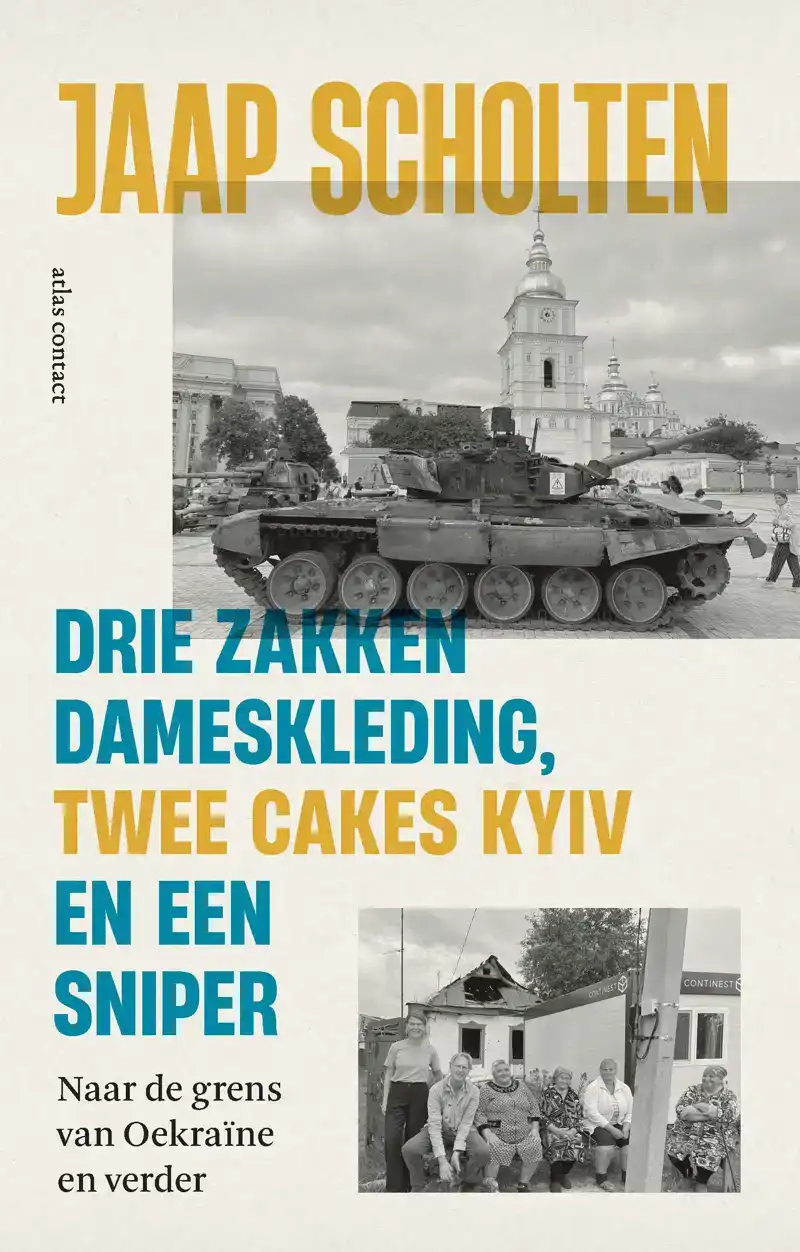 DRIE ZAKKEN DAMESKLEDING, TWEE CAKES KYIV EN EEN SNIPER