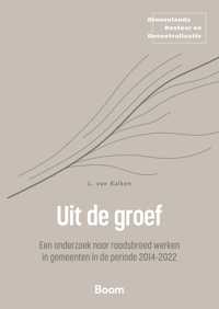 UIT DE GROEF