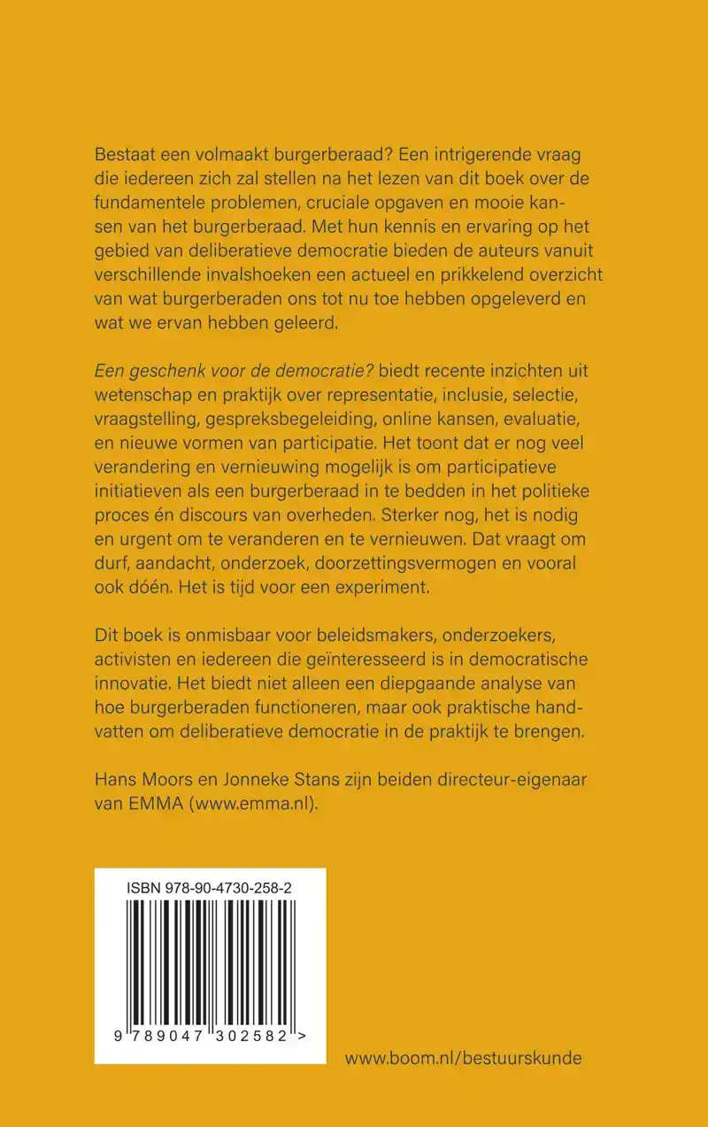 EEN GESCHENK VOOR DE DEMOCRATIE?