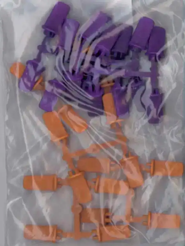 SPEELLEESSET PINNETJES 32 EX.