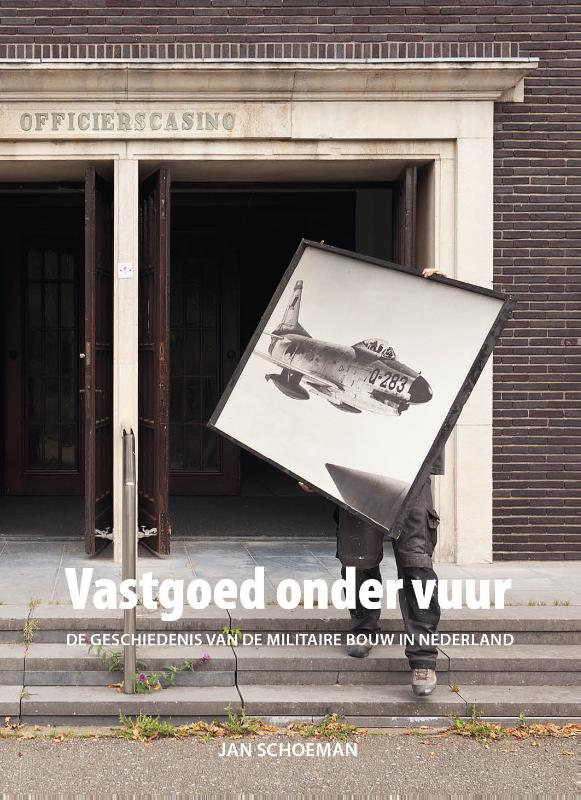 VASTGOED ONDER VUUR