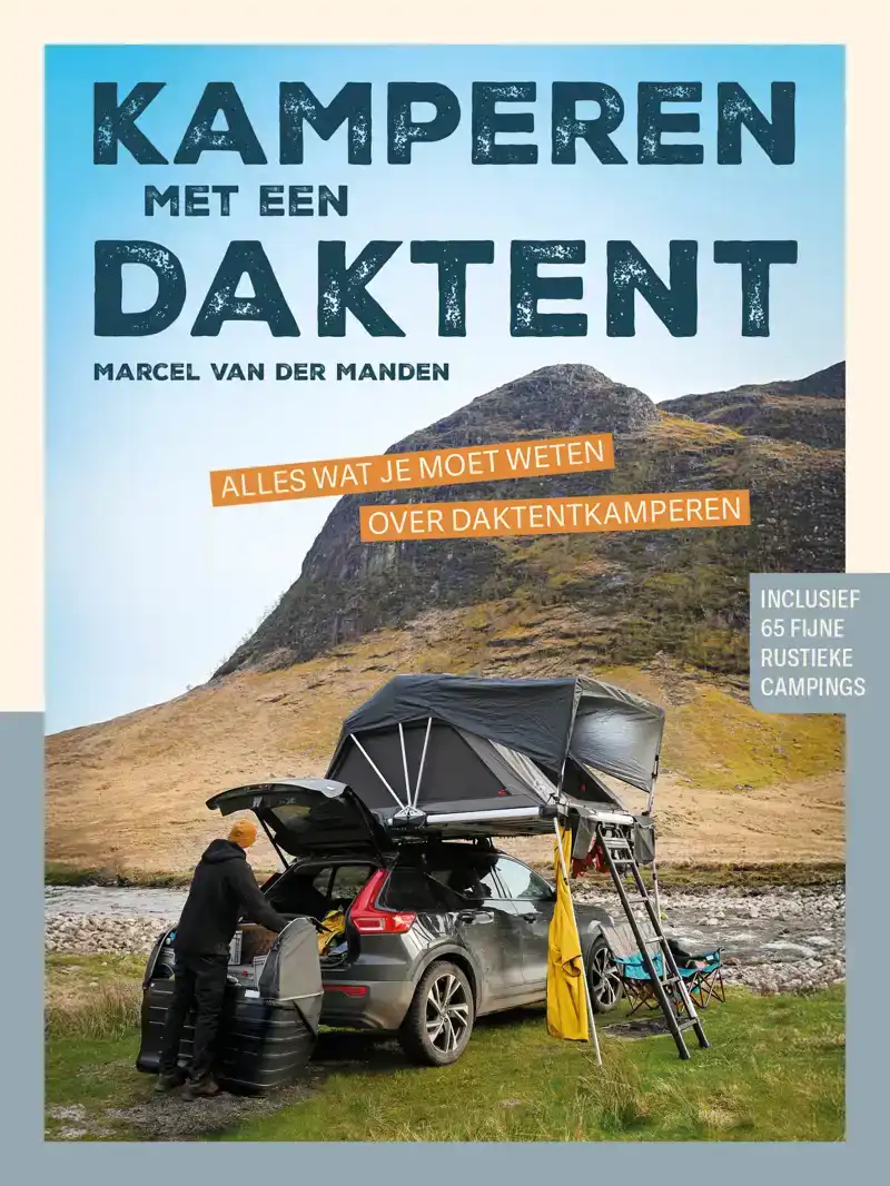 KAMPEREN MET EEN DAKTENT