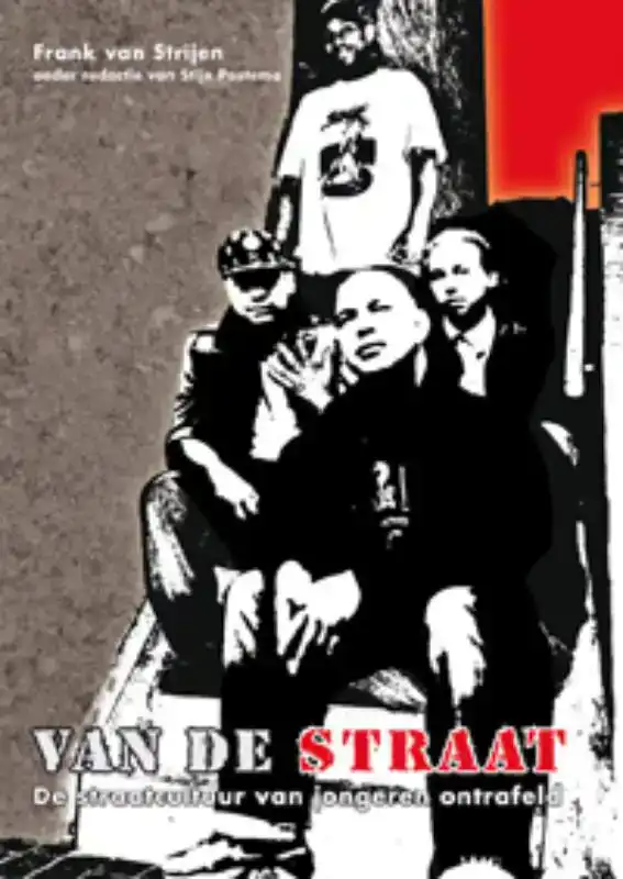 VAN DE STRAAT
