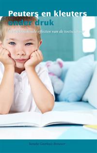 PEUTERS EN KLEUTERS ONDER DRUK