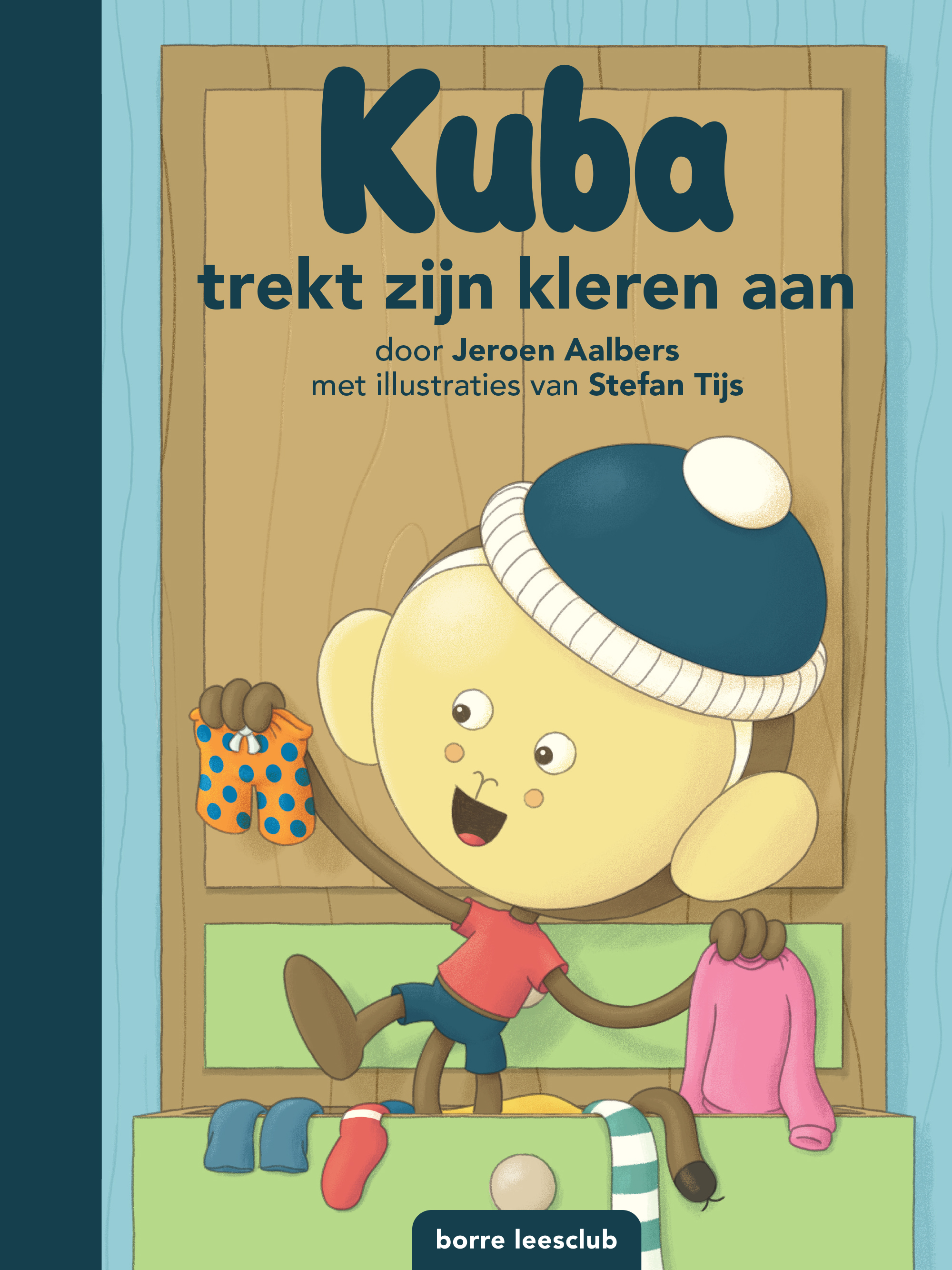 KUBA TREKT ZIJN KLEREN AAN