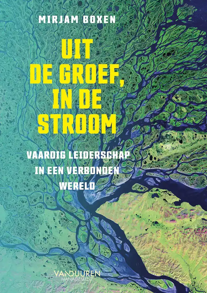 UIT DE GROEF, IN DE STROOM