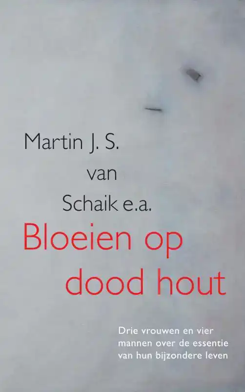 BLOEIEN OP DOOD HOUT