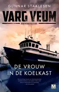 PAKKET DE VROUW IN DE KOELKAST