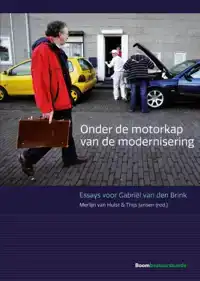 ONDER DE MOTORKAP VAN DE MODERNISERING