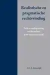 REALISTISCHE EN PRAGMATISCHE RECHTSVINDING