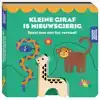 KLEINE GIRAF IS NIEUWSGIERIG