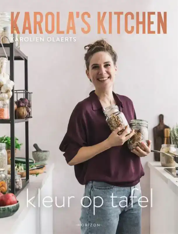 KAROLA'S KITCHEN: KLEUR OP TAFEL