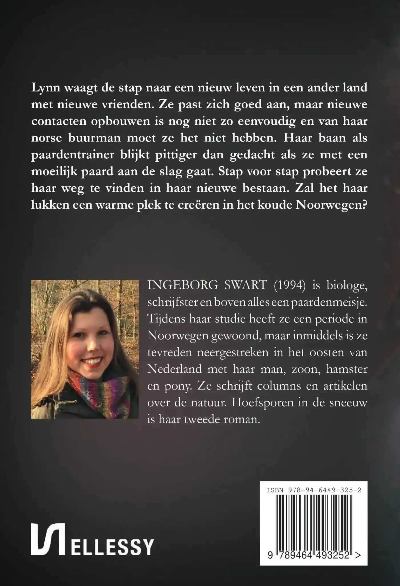 HOEFSPOREN IN DE SNEEUW