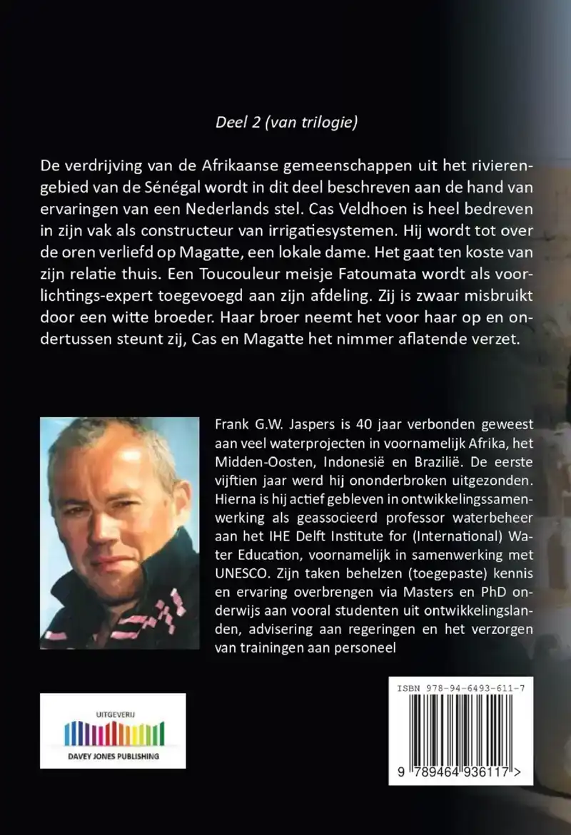 DE SLAVENRIVIER KLEURT ROOD