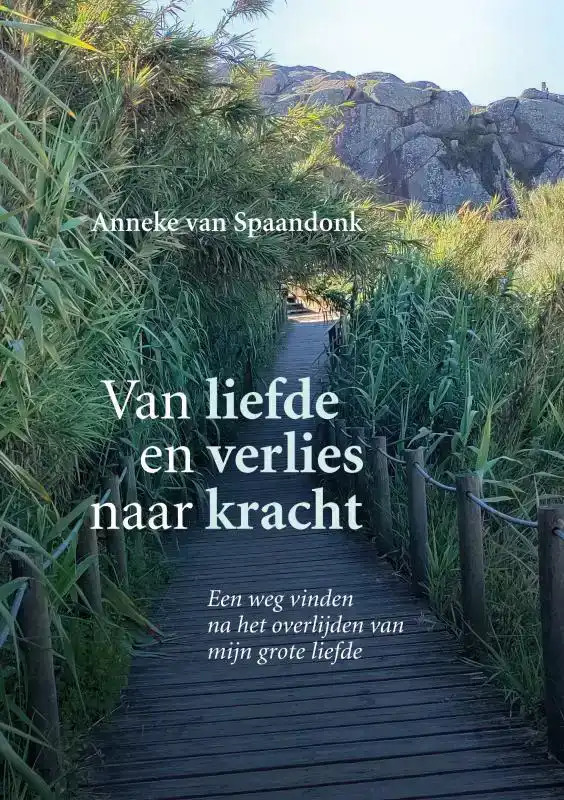 VAN LIEFDE EN VERLIES NAAR KRACHT