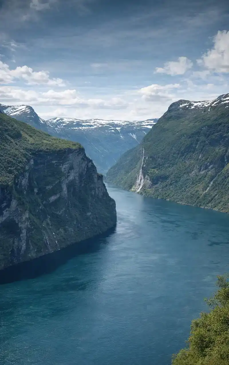 ALLES OVER FJORDEN
