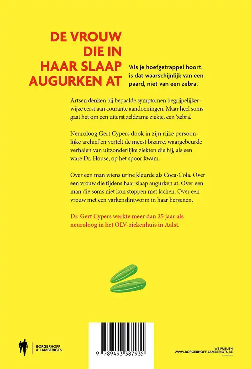 DE VROUW DIE IN HAAR SLAAP AUGURKEN AT