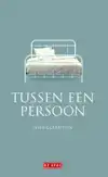 TUSSEN EEN PERSOON