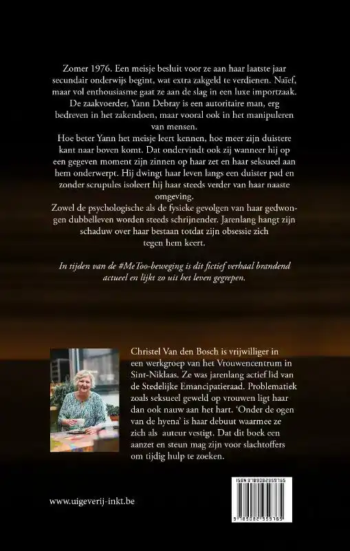 ONDER DE OGEN VAN DE HYENA