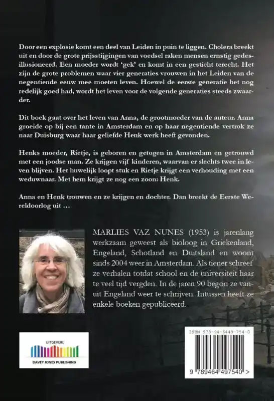 VIJF VROUWEN, VIER GENERATIES