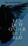 EEN DUIF ONDER HET BED
