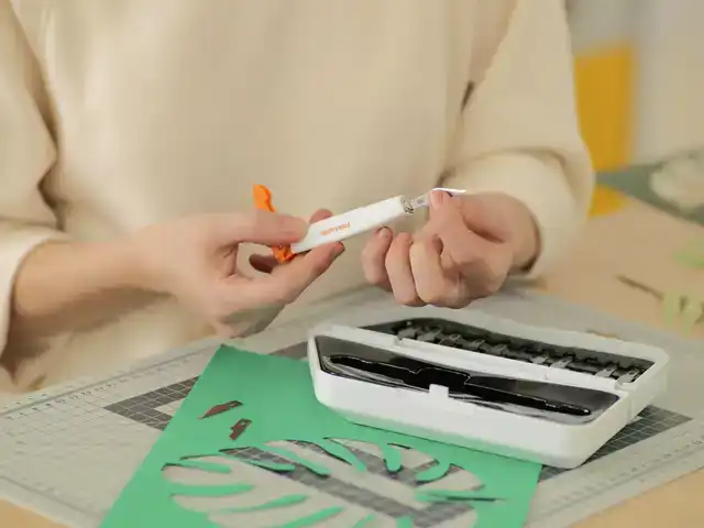 SNIJMES FISKARS PREMIUM PRECISION