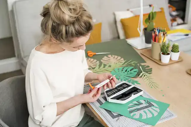 SNIJMES FISKARS PREMIUM PRECISION