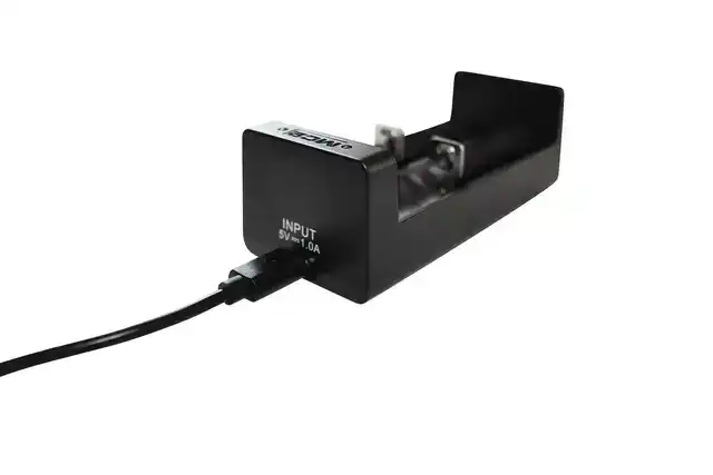 ACCULADER MAUL XTAR MC2 VOOR 2 ACCUâ€˜S