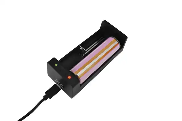 ACCULADER MAUL XTAR MC2 VOOR 2 ACCUâ€˜S