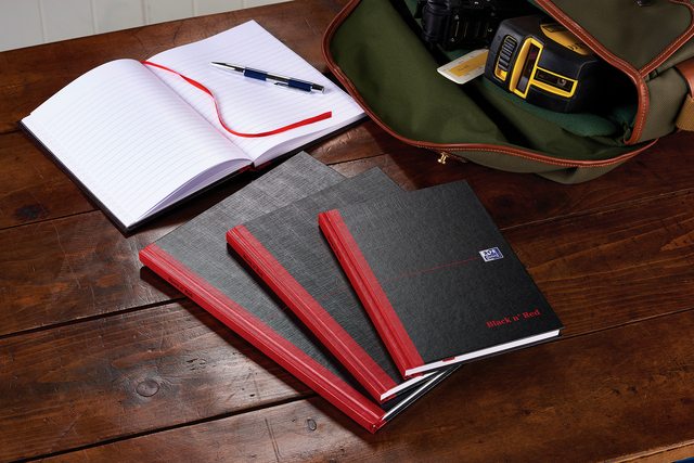 NOTITIEBOEK OXFORD BLACK N' RED A5