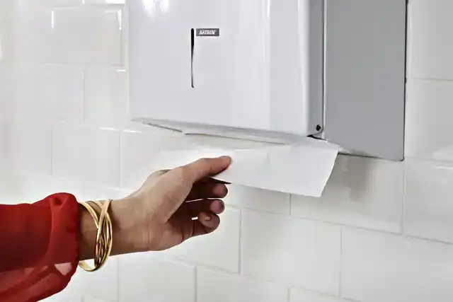 HANDDOEKDISPENSER KATRIN MEDIUM WIT
