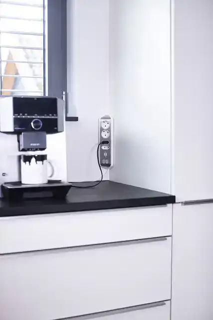 STEKKERDOOS BRENNENSTUHL ESTILO 4VDIG