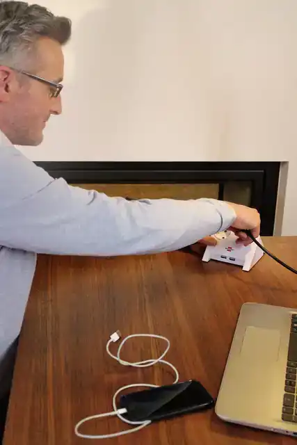 STEKKERDOOS BRENNENSTUHL 2VDIG USB 1.8M
