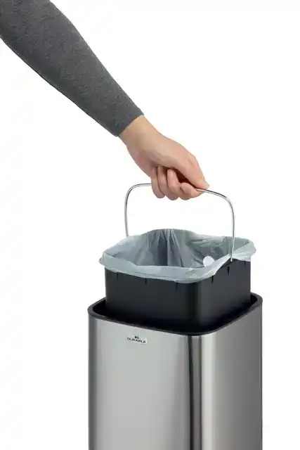 AFVALBAK DURABLE NO TOUCH MET SENSOR 6L