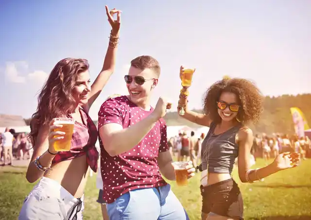 BEKER IEZZY BIER 250ML PP TRANSPARANT
