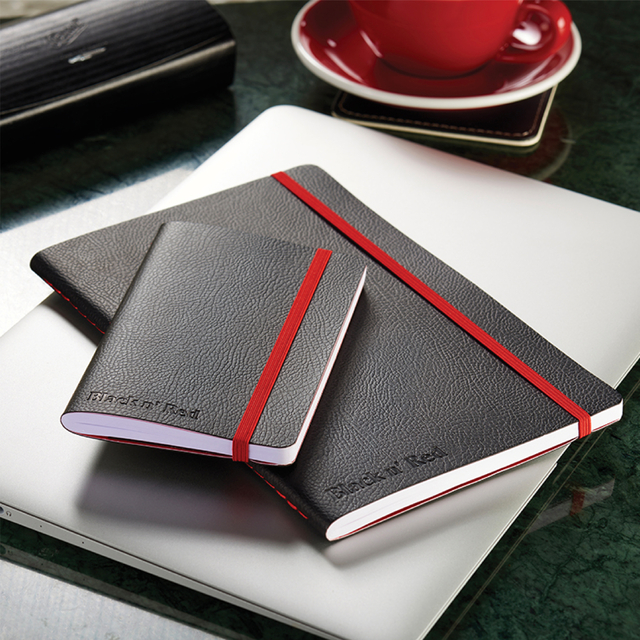 NOTITIEBOEK OXFORD BLACK N' RED A5