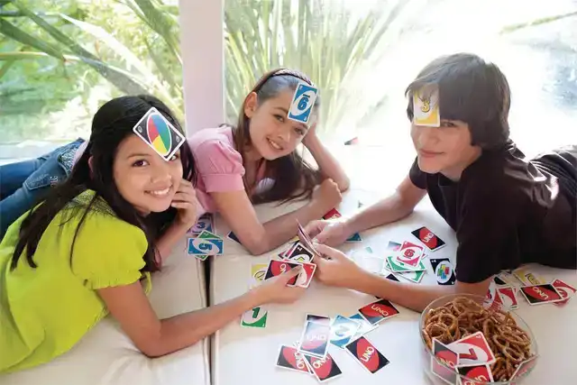 SPEL UNO