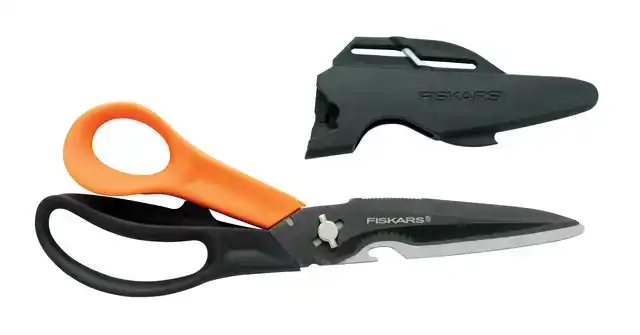 SCHAAR FISKARS 230MM CUTS AND MORE