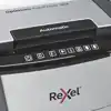 PAPIERVERNIETIGER REXEL OPTIMUM AUTO