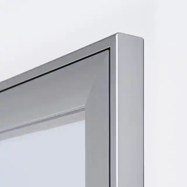 VERGRENDELBAAR NOTITIEBORD INDOOR