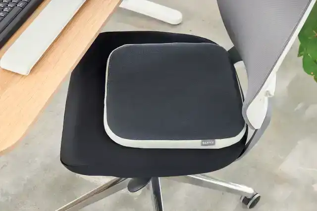 WIEBELKUSSEN LEITZ ERGO MET STOFFEN