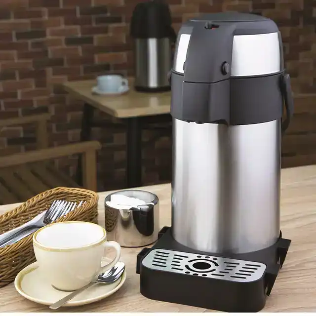 THERMOSKAN OLYMPIA MET POMP 2.5 LITER