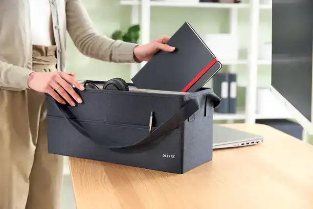 OPBERGTAS LEITZ GESTOFFEERD